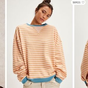 Free peoples oversized sweatshirt